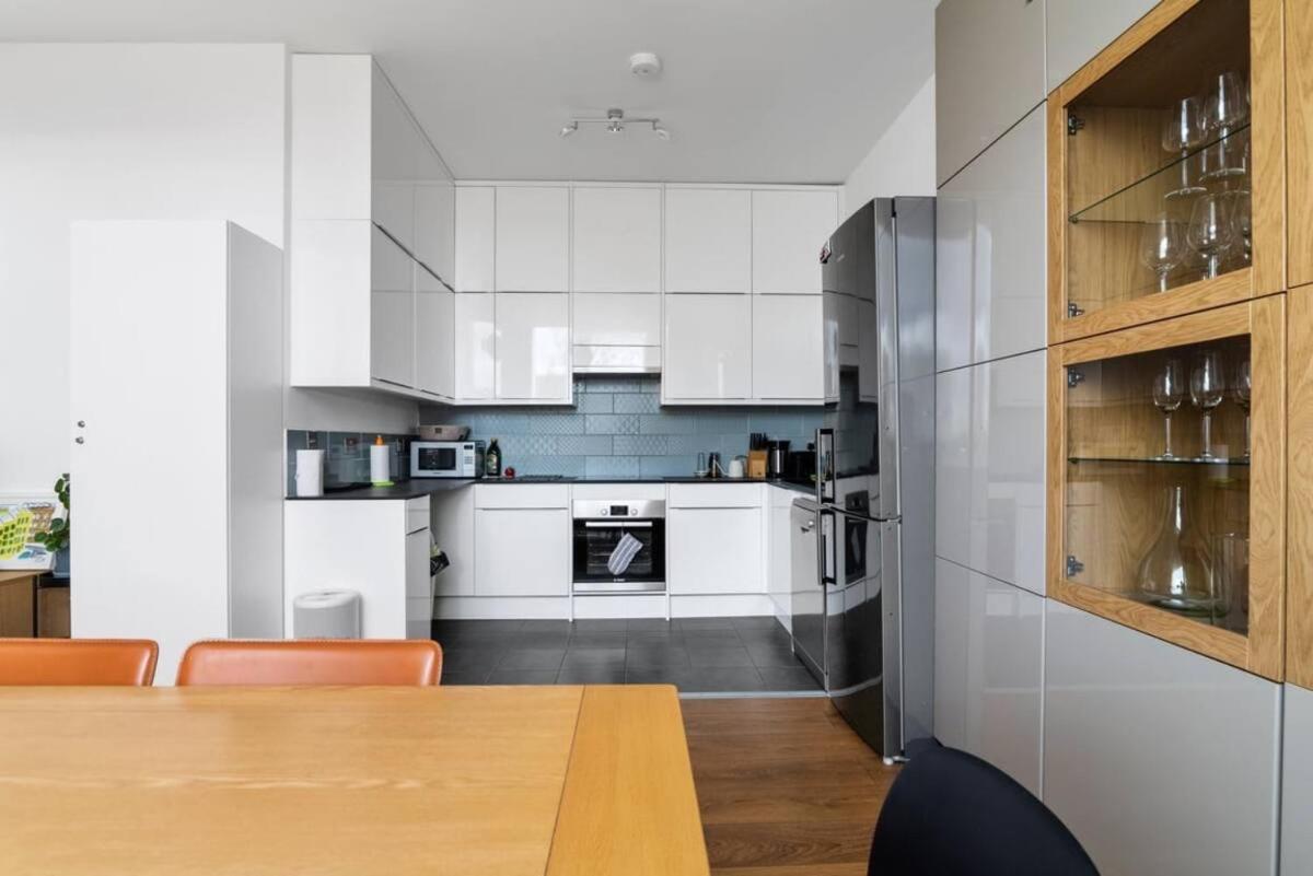 Luxury Modern Flat Near Excel, 02 & Canary Wharf Appartement *